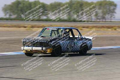 media/Oct-01-2022-24 Hours of Lemons (Sat) [[0fb1f7cfb1]]/10am (Front Straight)/